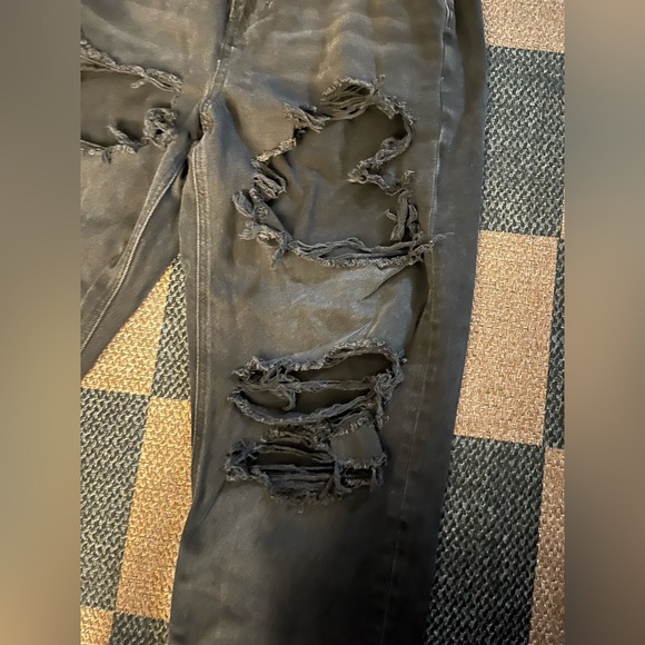 AE Ripped Mom Jeans - Picture 8 of 12